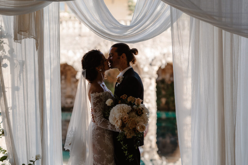 Euridge Manor Editorial Wedding Photographer Kiss
