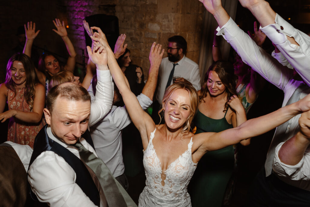 Lapstone Barn Wedding Photographer - The end of night Party