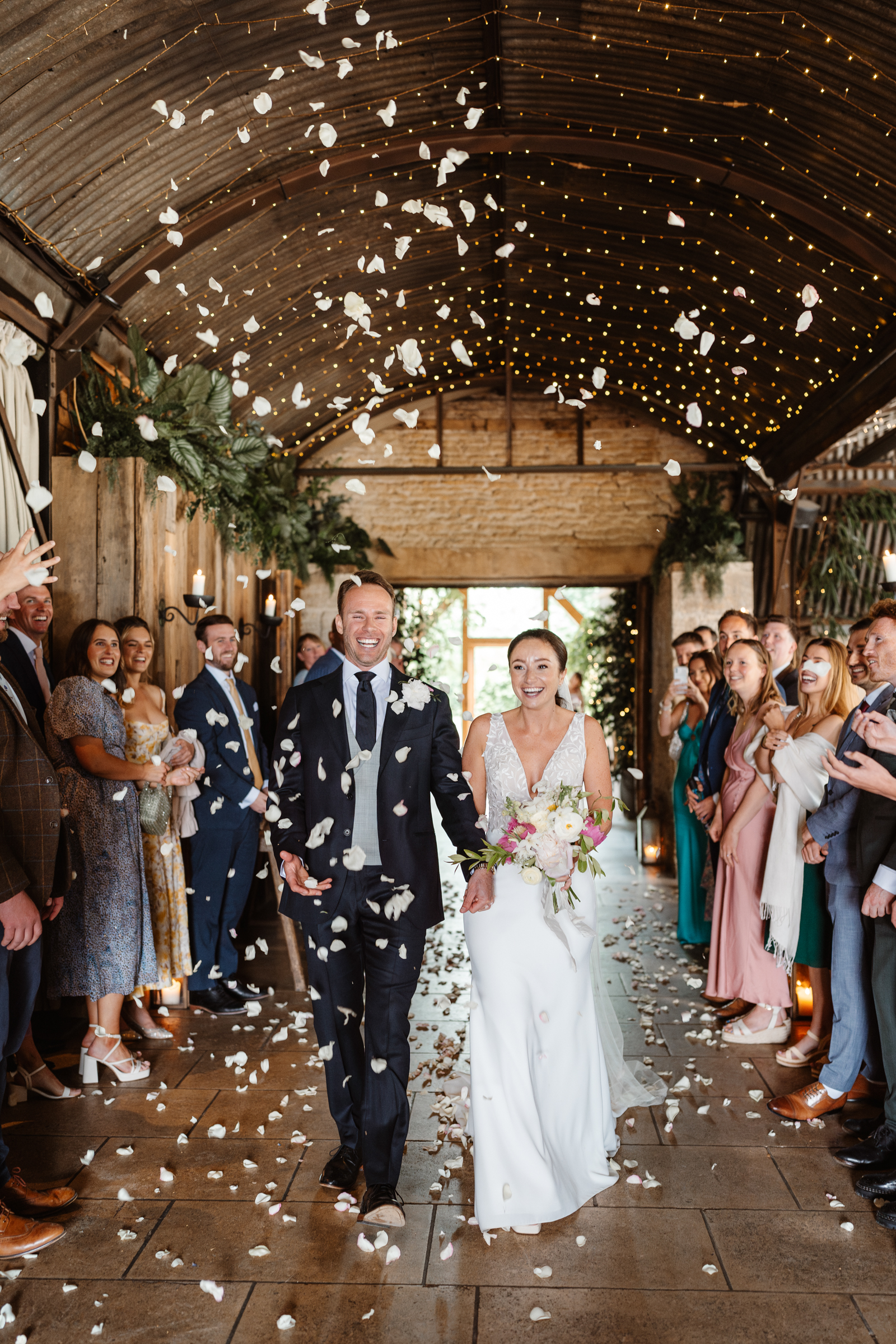 Stone Barn Wedding Photographer, Cotswolds Relaxed Photography - Confetti